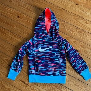 NIKE Therma-fit toddler hoodie - 2T